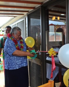 PM Tuilaepa cutting the ribbon at the opening of the Eleventh Commandment Restaurant, Vaitele Fou.